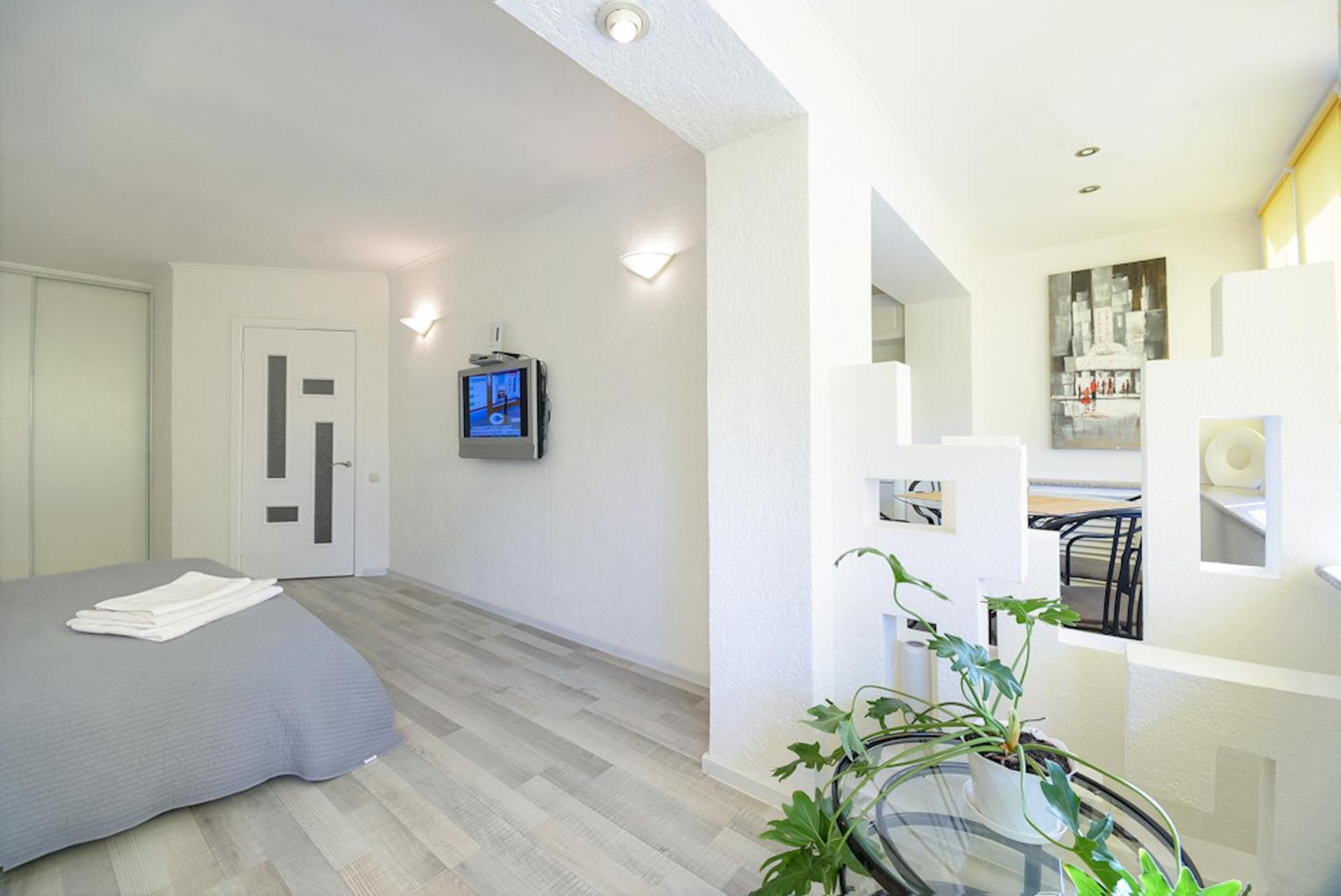 Partner Guest House Kyiv Exterior photo