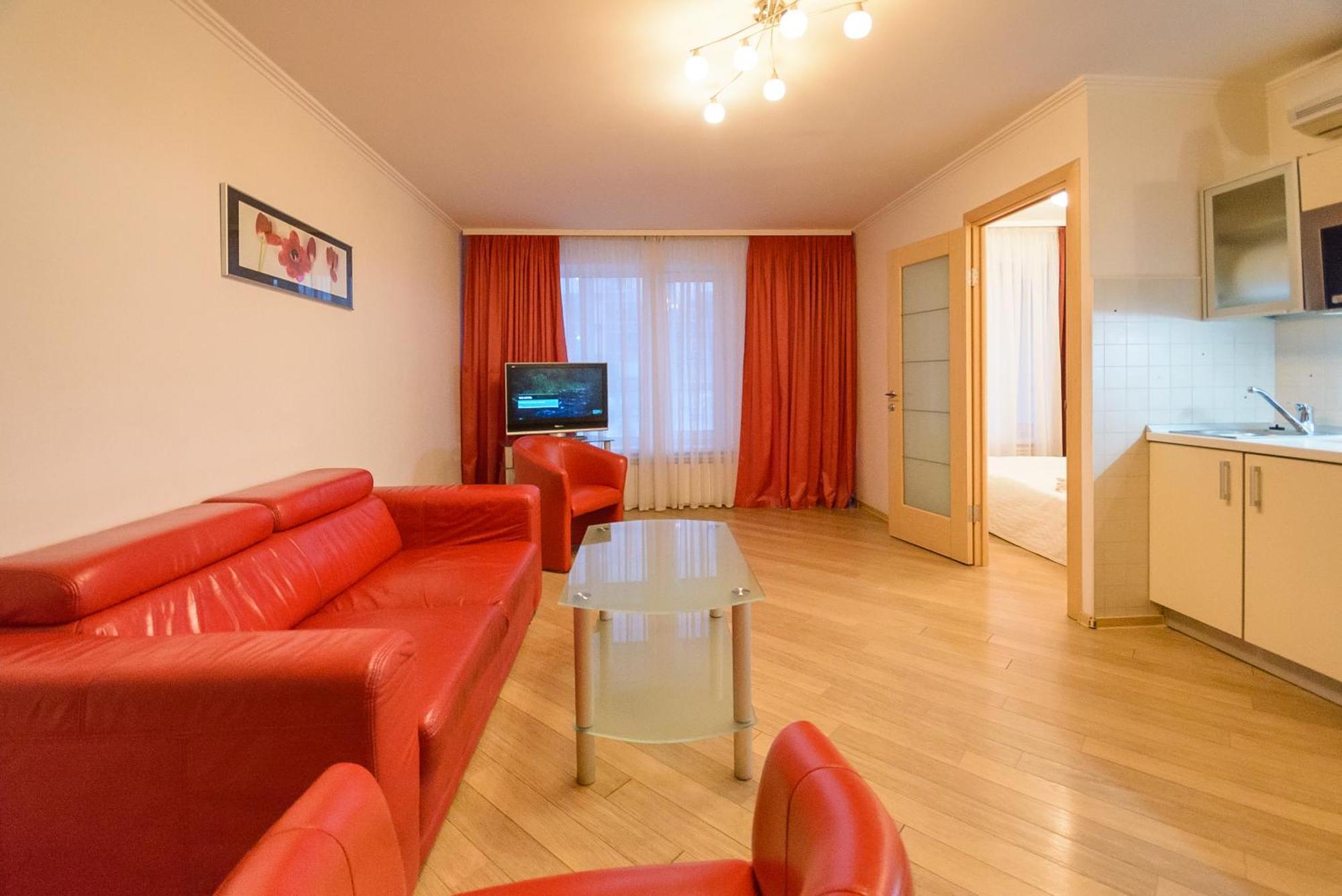 Partner Guest House Kyiv Exterior photo