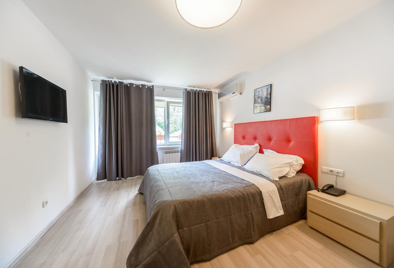 Partner Guest House Kyiv Exterior photo